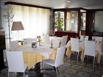 Gala
