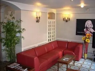 Gala Hotel